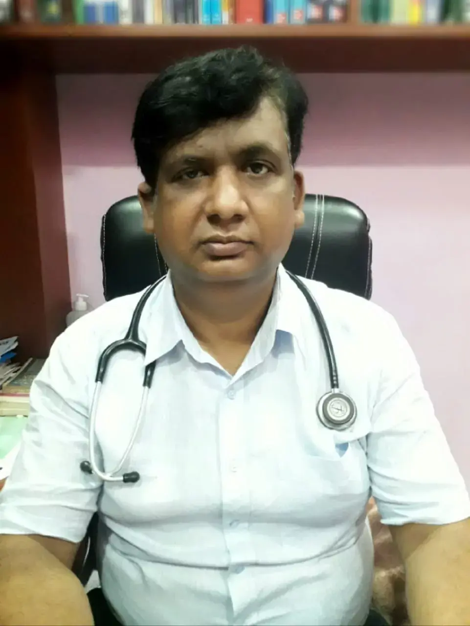 Dr. Md. Salim Ahmad - Senior Consultant Metro Hospital